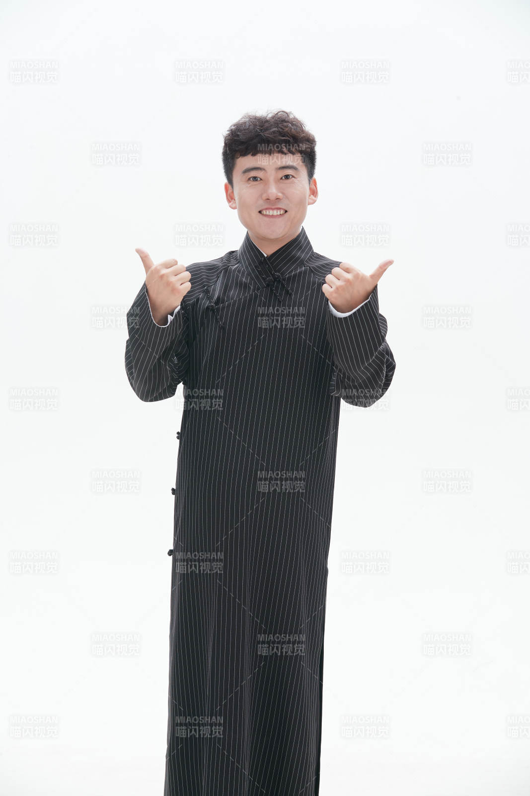 中国传统曲艺相声表演艺术形象图片