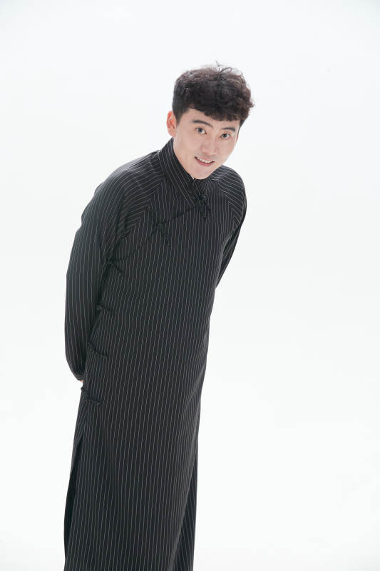 中国传统曲艺相声表演艺术形象图片