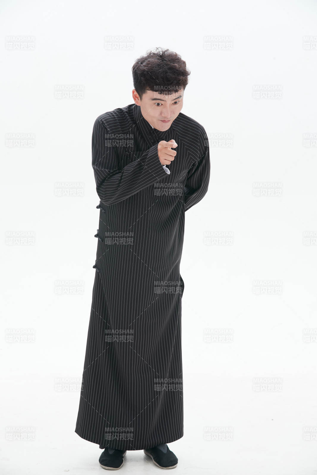 中国传统曲艺相声表演艺术形象图片