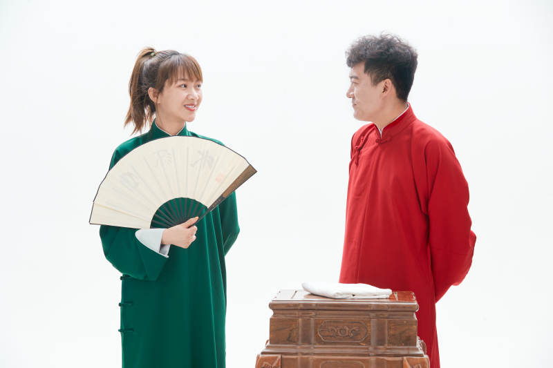 中国传统曲艺对口相声表演艺术形象图片