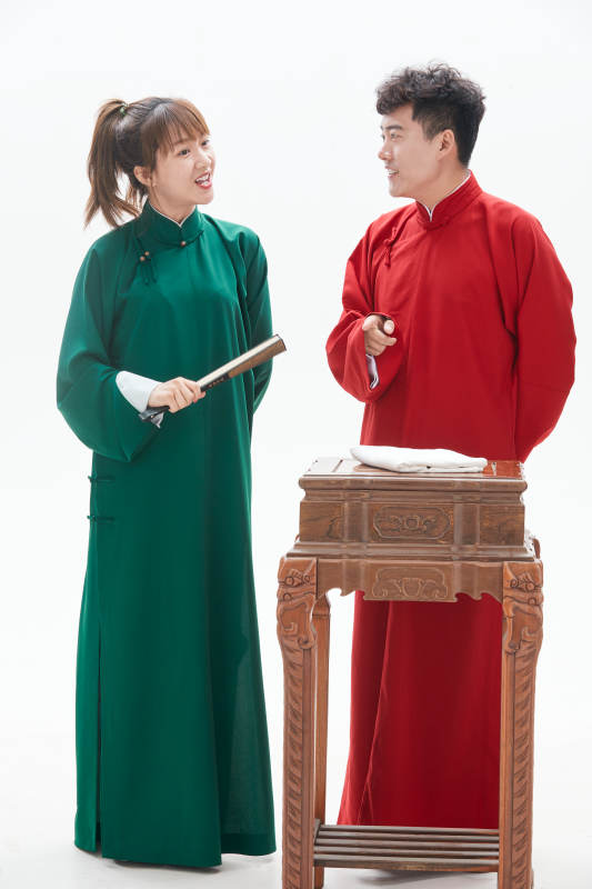 中国传统曲艺对口相声表演艺术形象图片