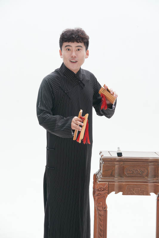 中国传统曲艺相声表演艺术形象图片