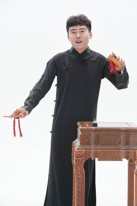 中国传统曲艺相声表演艺术形象图片