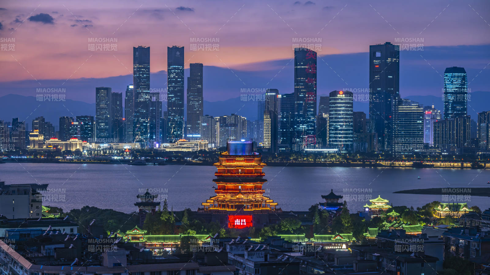 南昌夜景赣江滕王阁图片