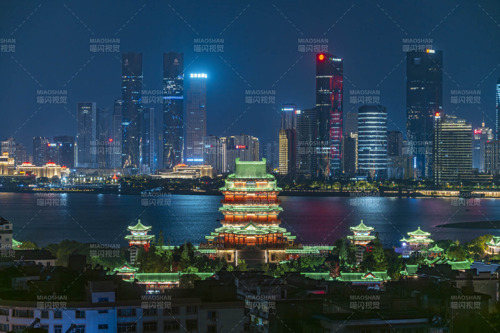 南昌滕王阁夜景城市风光图片