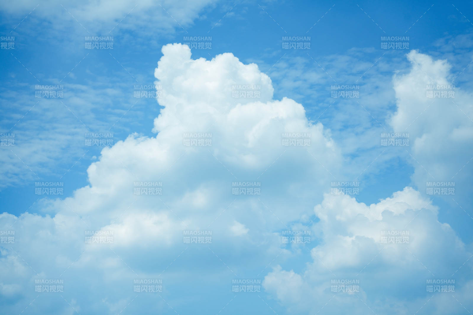 蓝天白云 晴空万里图片