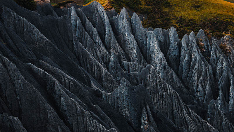 墨石公园嶙峋山脊图片