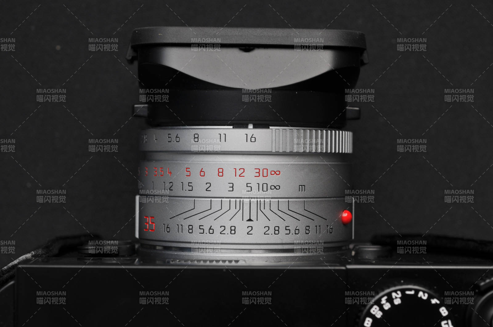 莱卡的怀旧复古相机特写微距细节图片