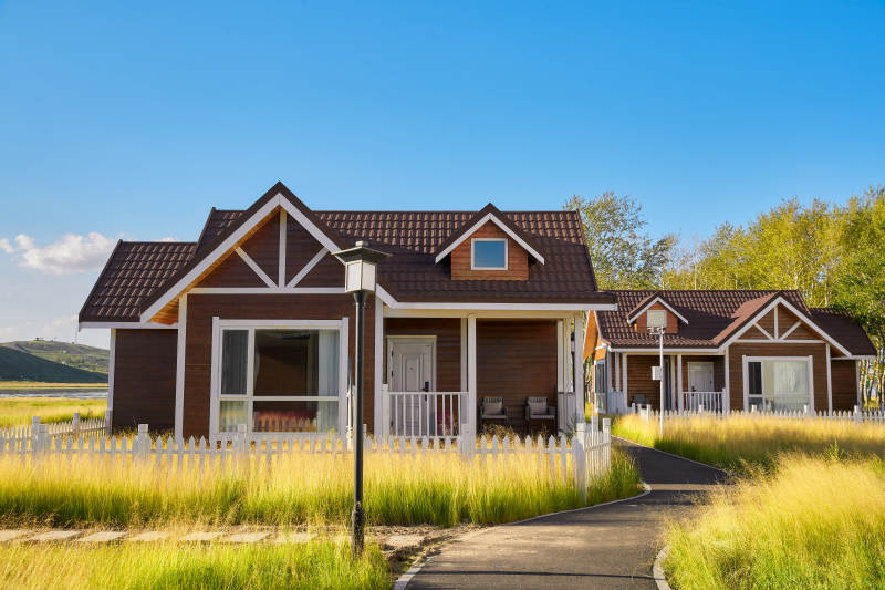 中国河北张家口库伦淖景区木屋别墅建筑群图片