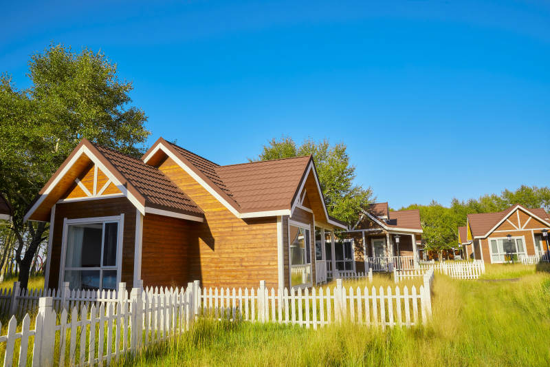 中国河北张家口库伦淖景区木屋别墅建筑群图片
