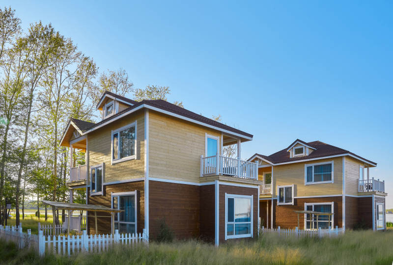 中国河北张家口库伦淖景区木屋别墅建筑群图片