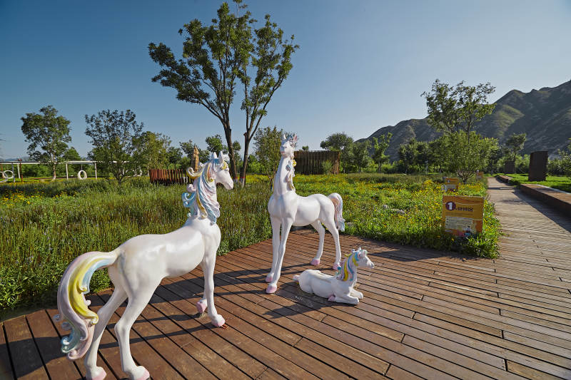 郊外休闲公园环艺环境及设施图片