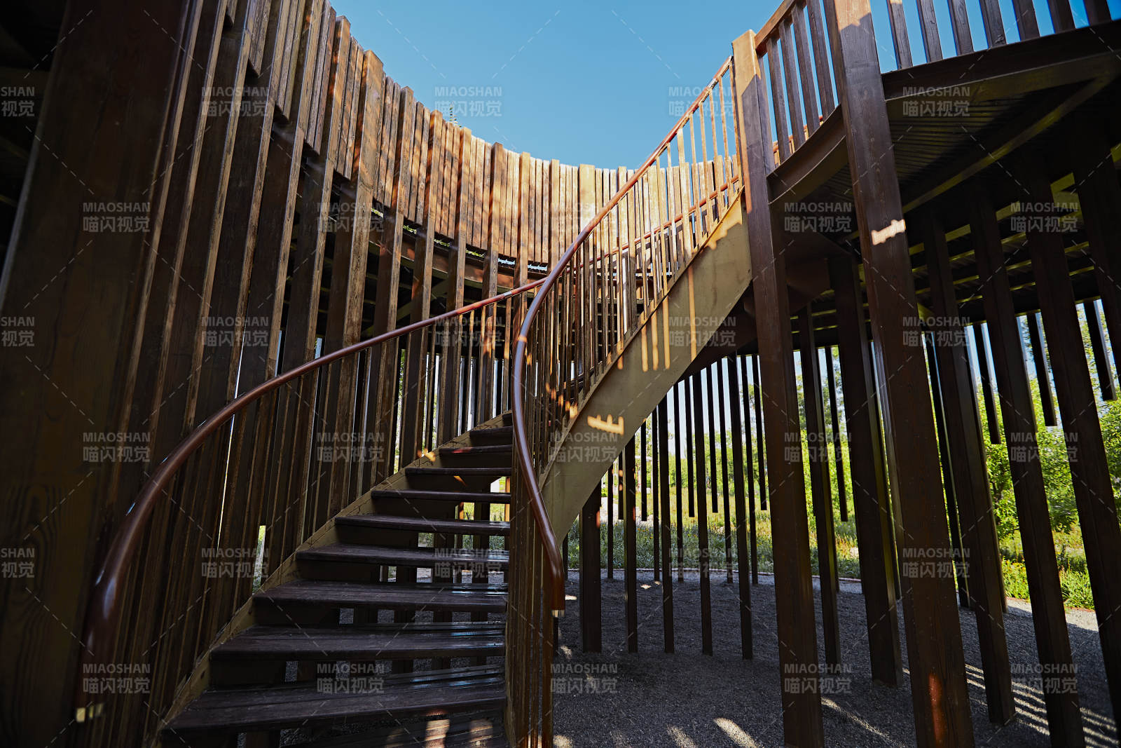 郊外休闲公园环艺环境及设施图片