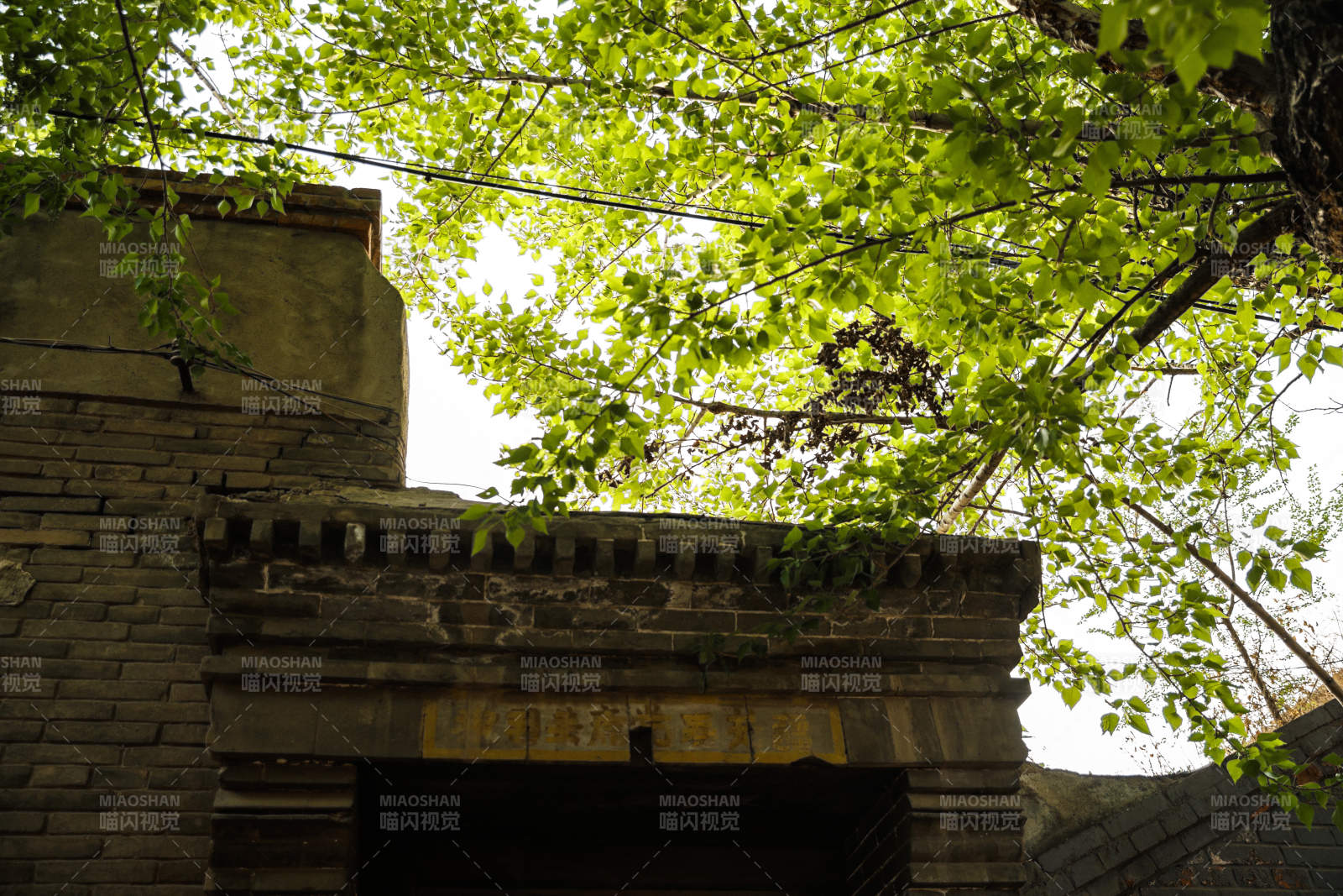 中国河北省张家口市堡子里景区夏天老建筑图片