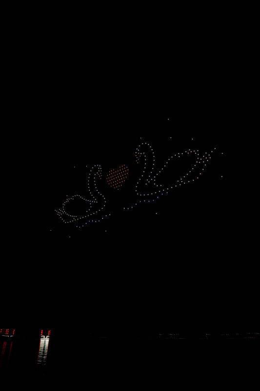 河北省张家口沽源县库伦淖尔傍晚湖景图片