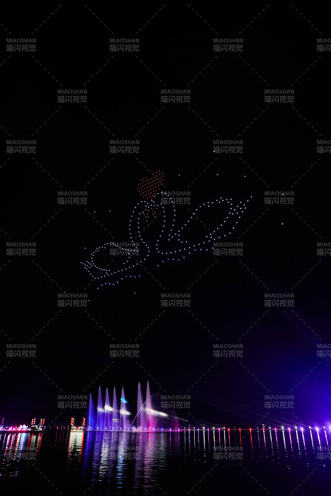 河北省张家口沽源县库伦淖尔景区无人机表演图片