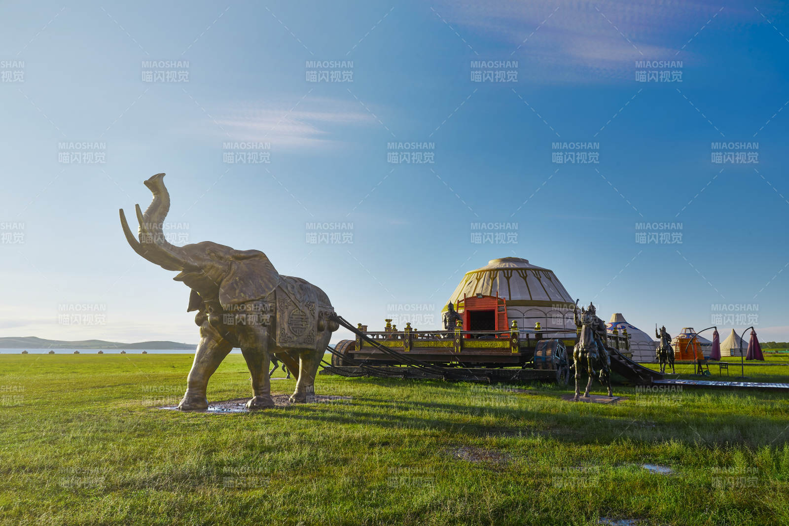 中国河北省张家口地区沽源县天鹅湖景区夏天图片