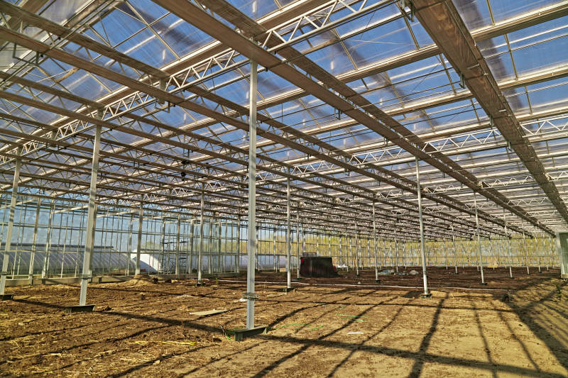 河北省沽源县库伦淖尔景区春季蔬菜大棚图片