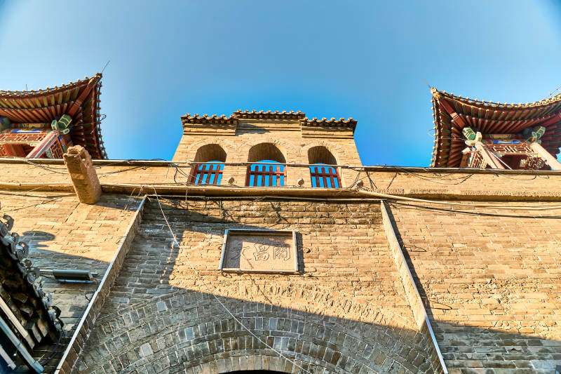 中国河北省张家口市堡子里景区鼓楼建筑外观图片