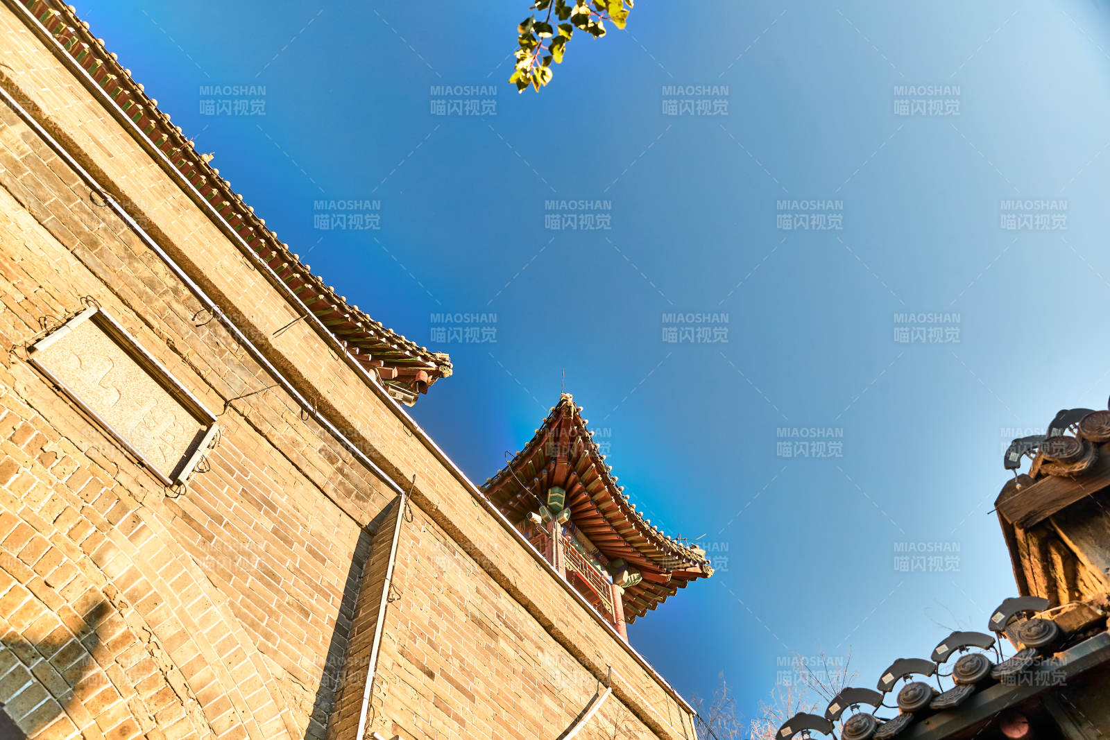 中国河北省张家口市堡子里景区鼓楼建筑外观图片