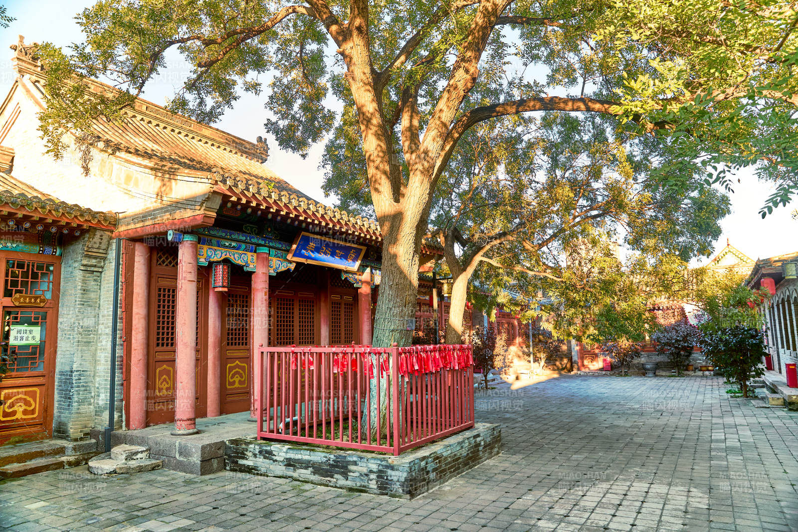 中国河北省张家口市堡子里景区轮才书院图片