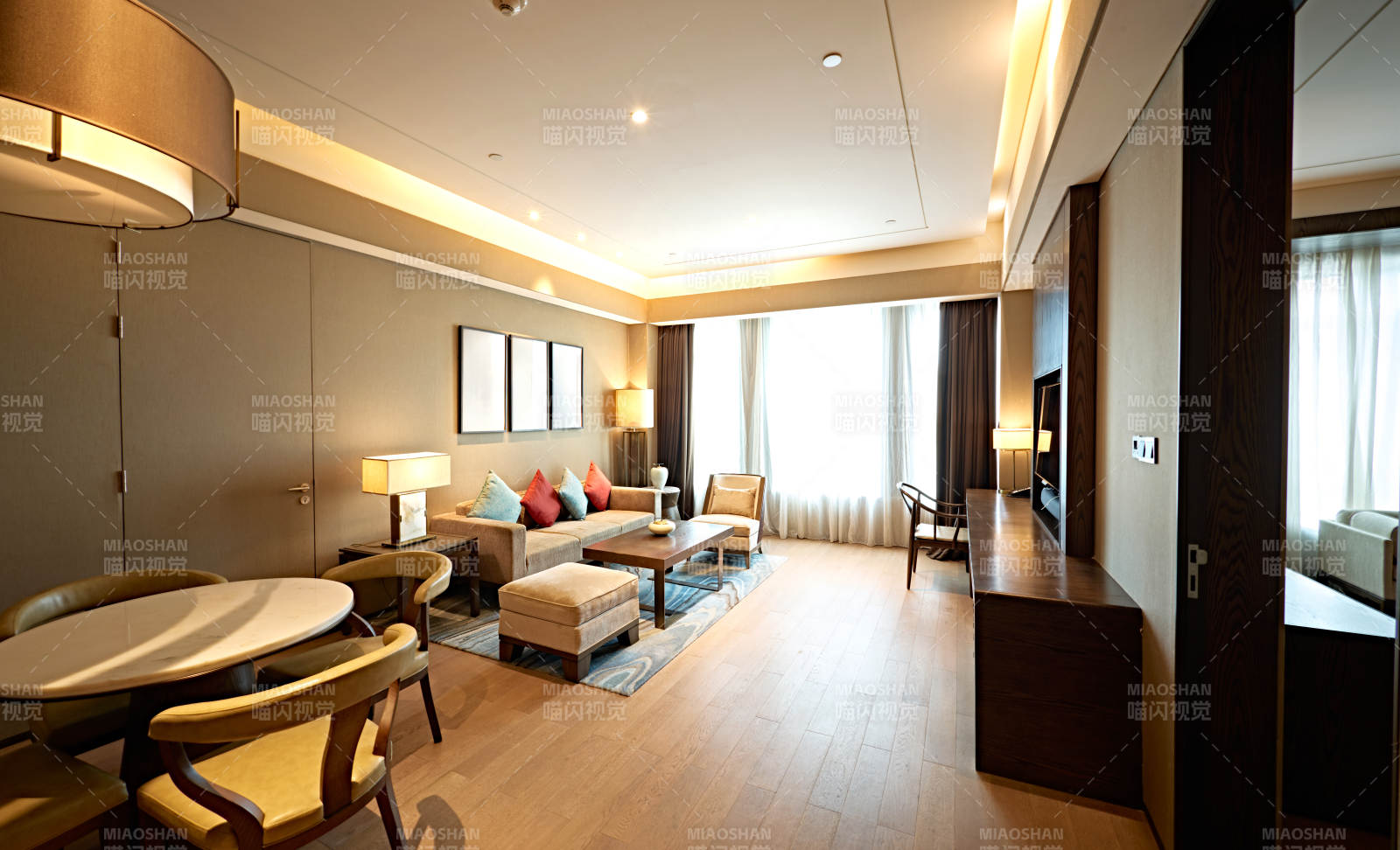 高档五星级酒店客房内部展示图片