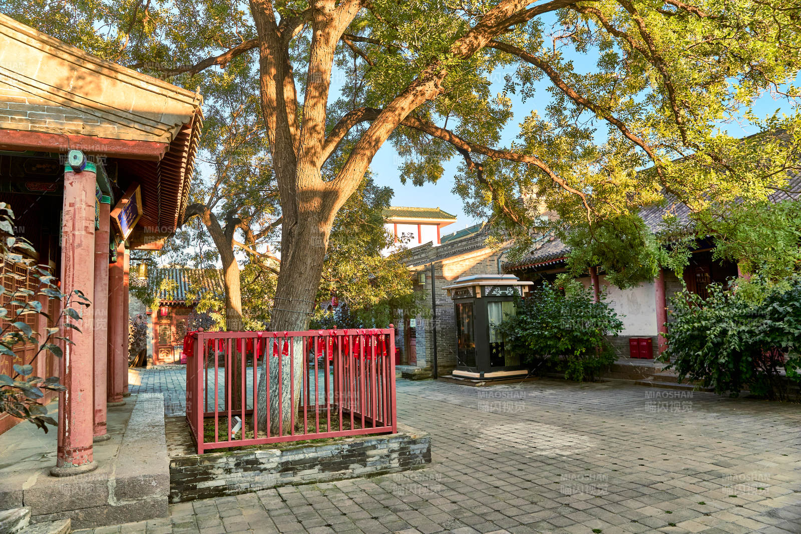 中国河北省张家口市堡子里景区轮才书院图片