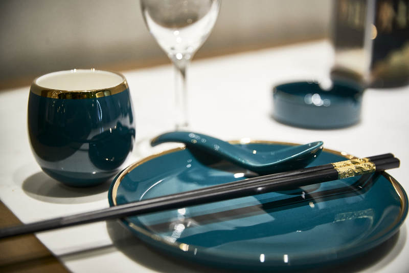 卫生间智能洁具马桶淋浴喷头水龙头图片