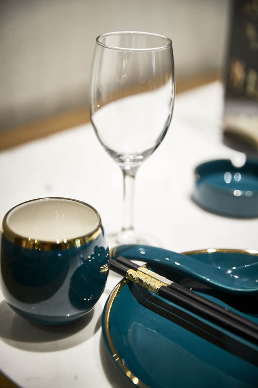 卫生间智能洁具马桶淋浴喷头水龙头图片