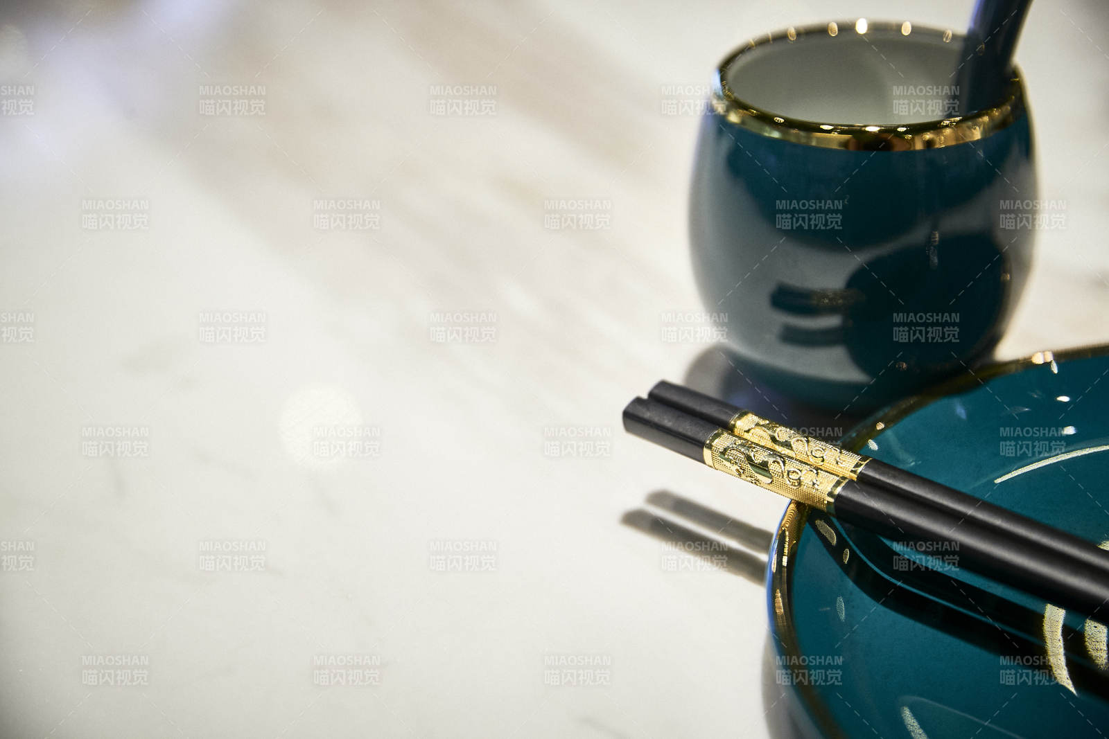 卫生间智能洁具马桶淋浴喷头水龙头图片