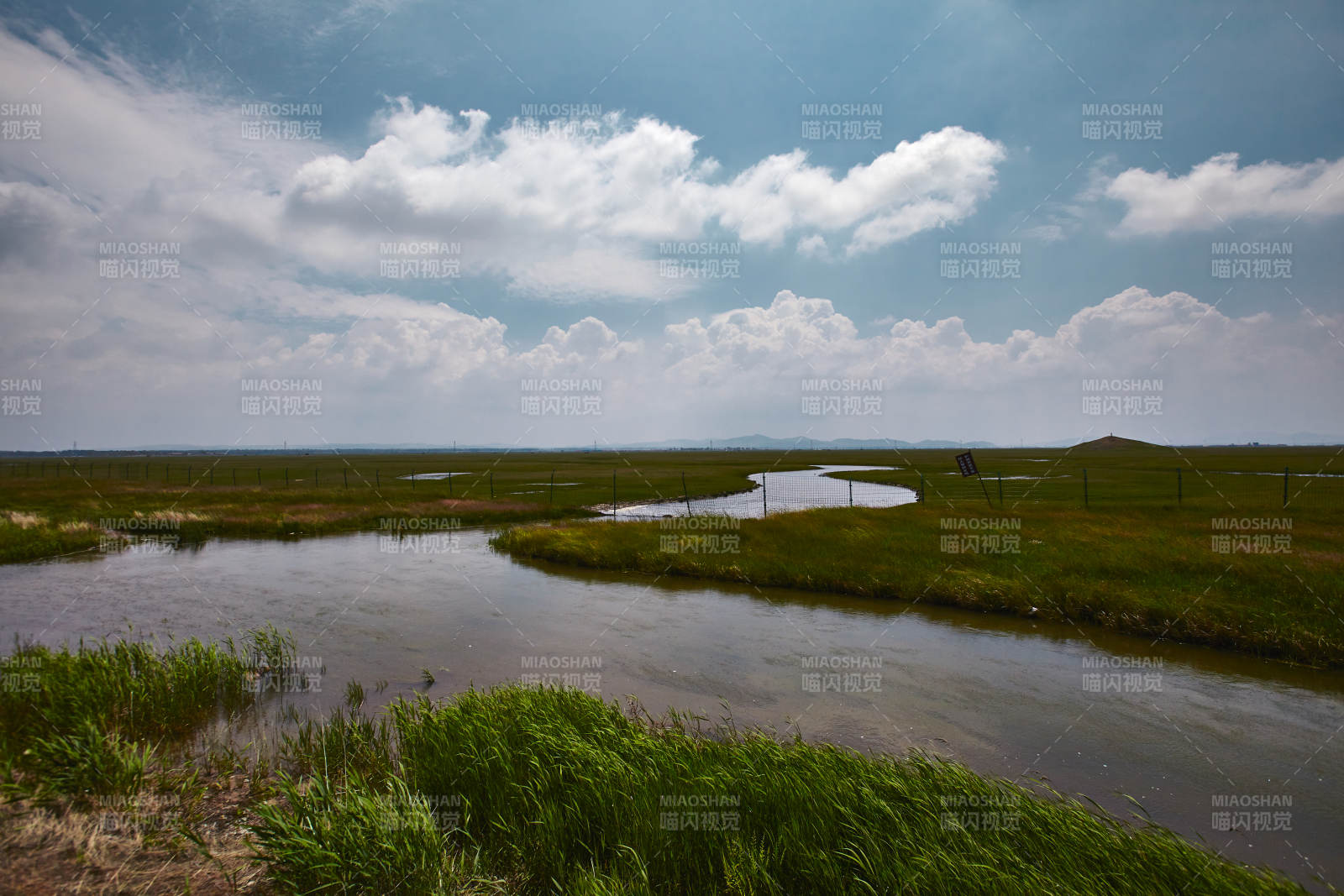 中国河北张家口地区沽源县滦河神韵风景区图片