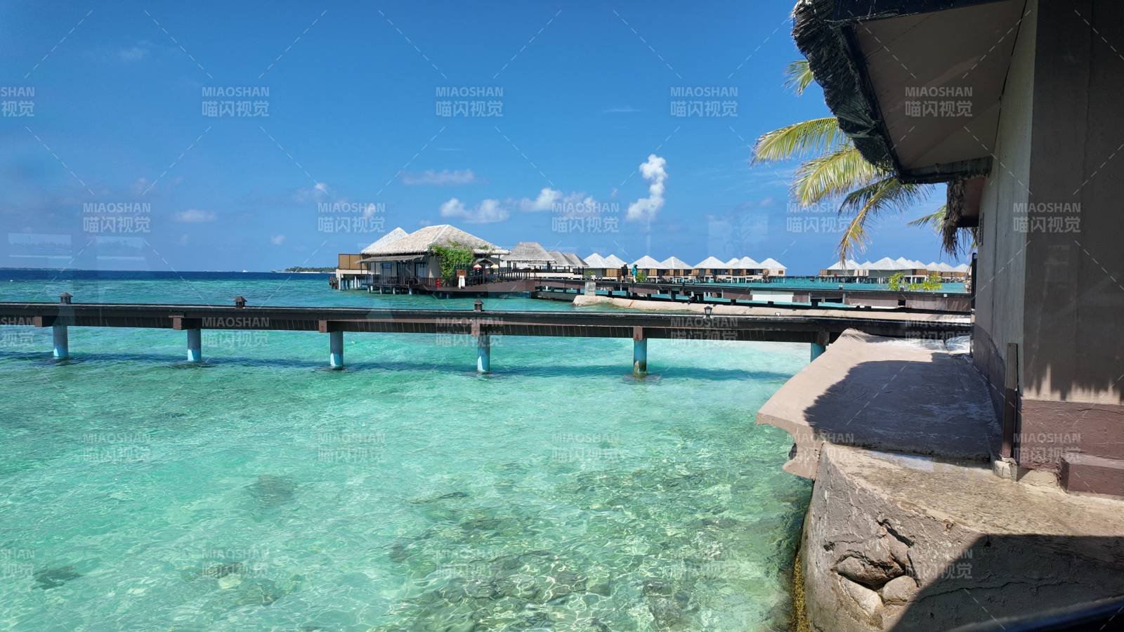 碧海蓝天度假村图片