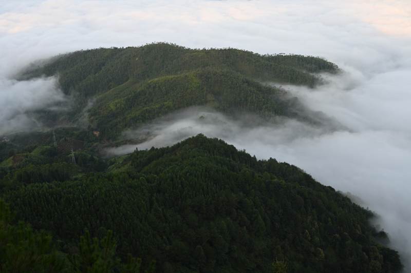 福建永泰仙妈殿云海图片
