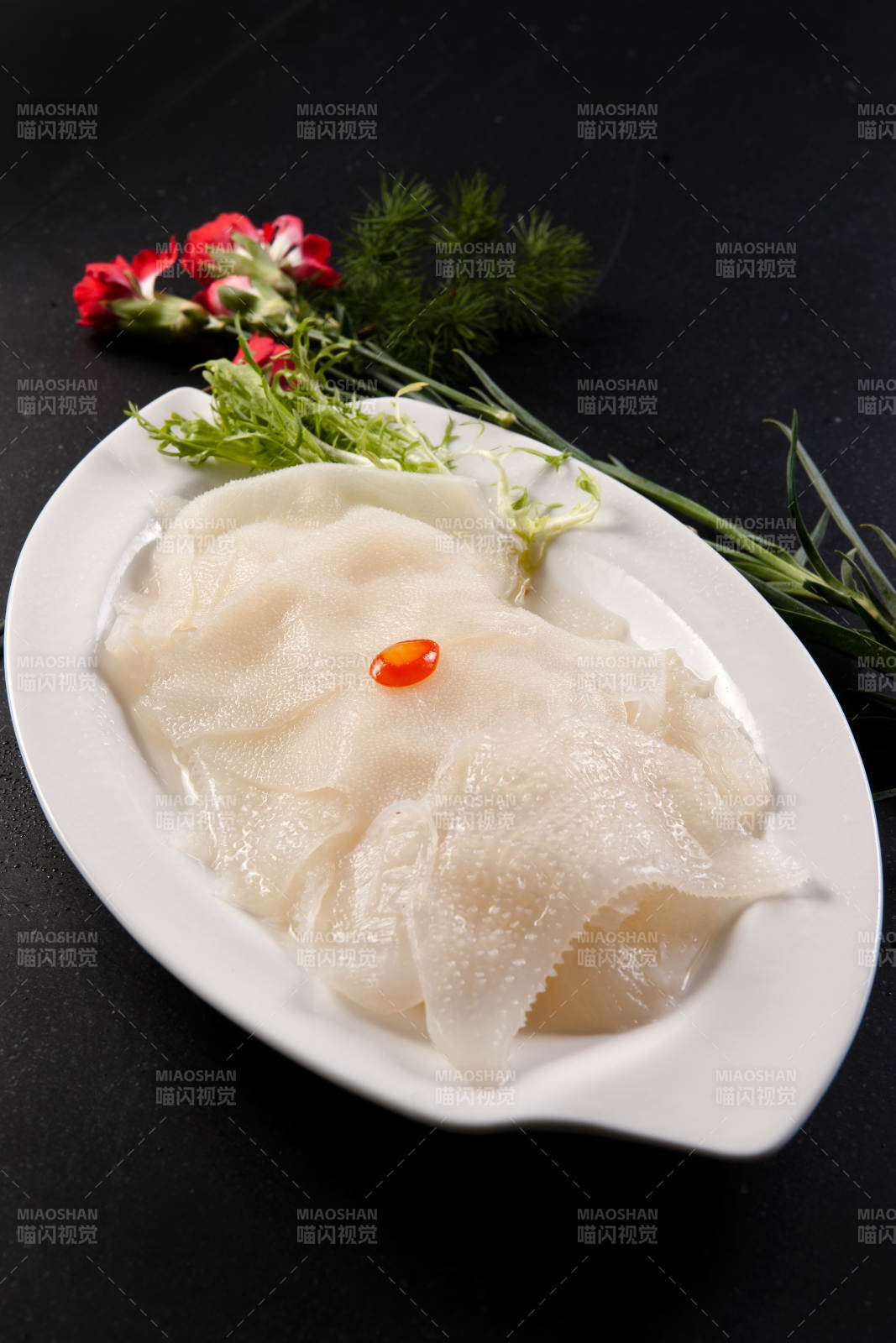 经典火锅食材牛丸虾丸图片