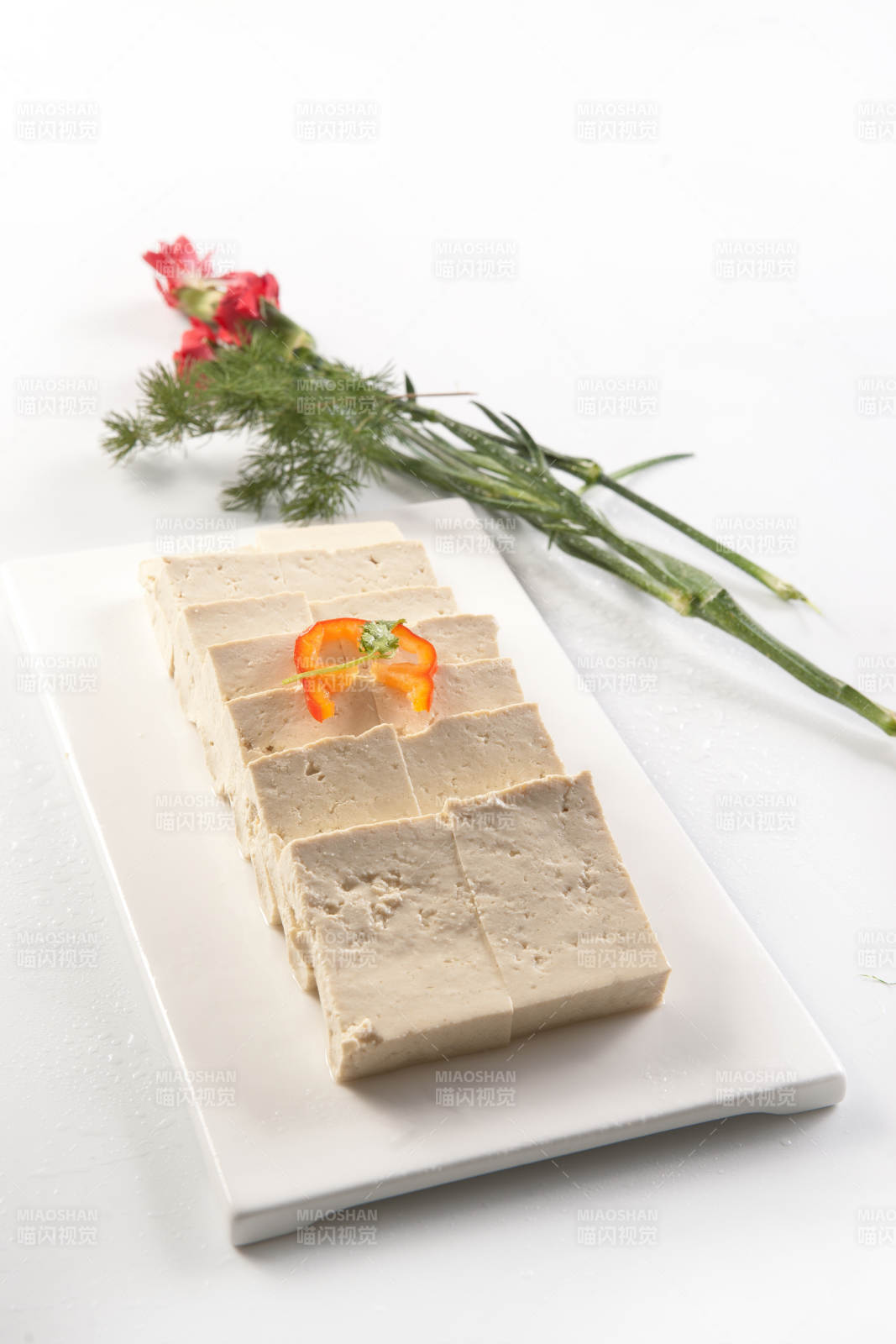 火锅食材鲜豆腐图片