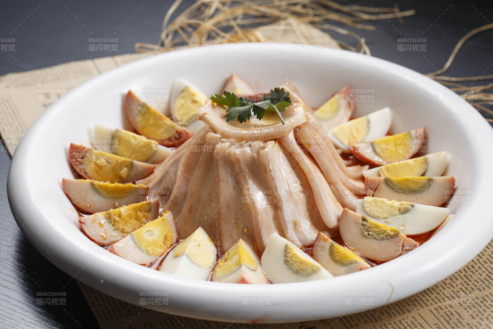 彩椒茴香核桃仁图片