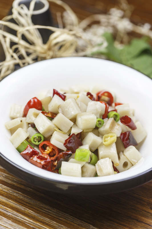 湘味香辣炒藕块图片