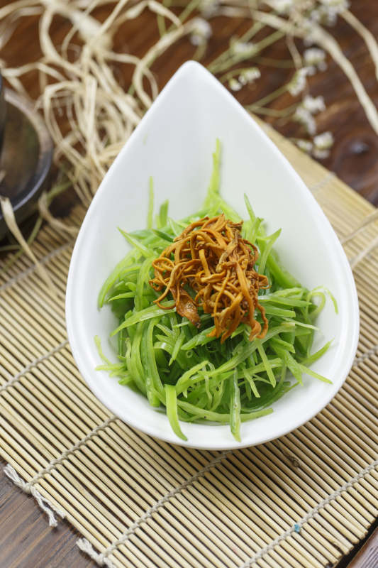 虫草花青瓜丝图片