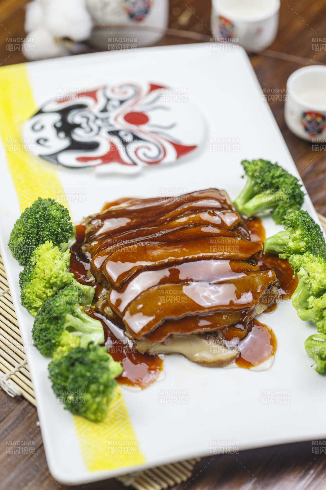 照烧浇汁大螺片图片