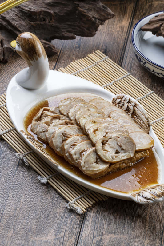 露水猪大肠配豆腐筋图片