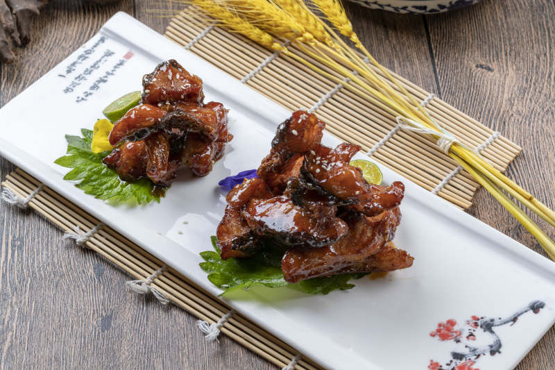 糖醋烟熏糟醉青鱼图片