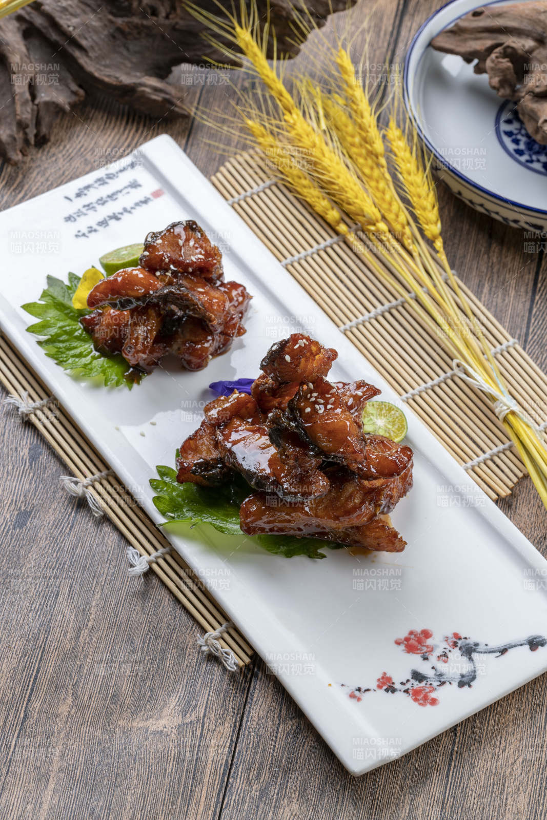 糖醋烟熏糟醉青鱼图片