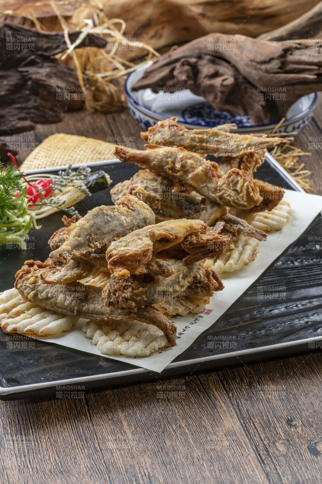 干炸小黄鱼图片