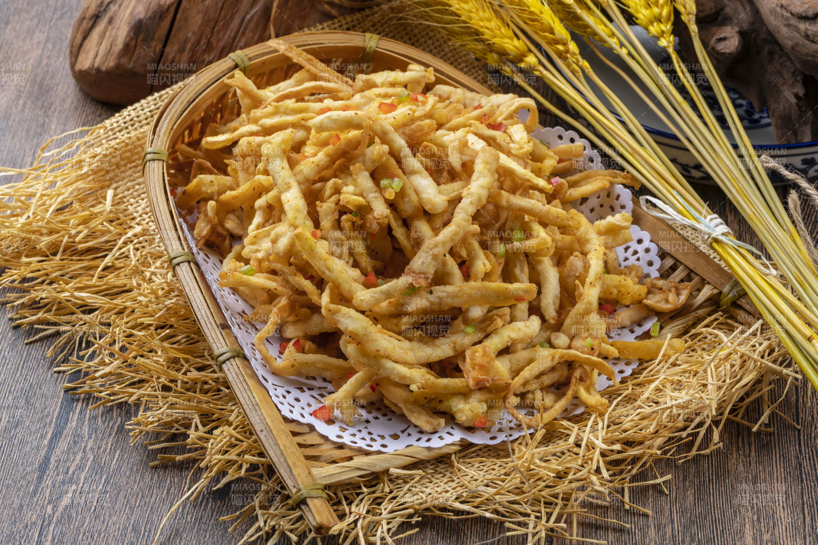 干炸海鲜菇图片