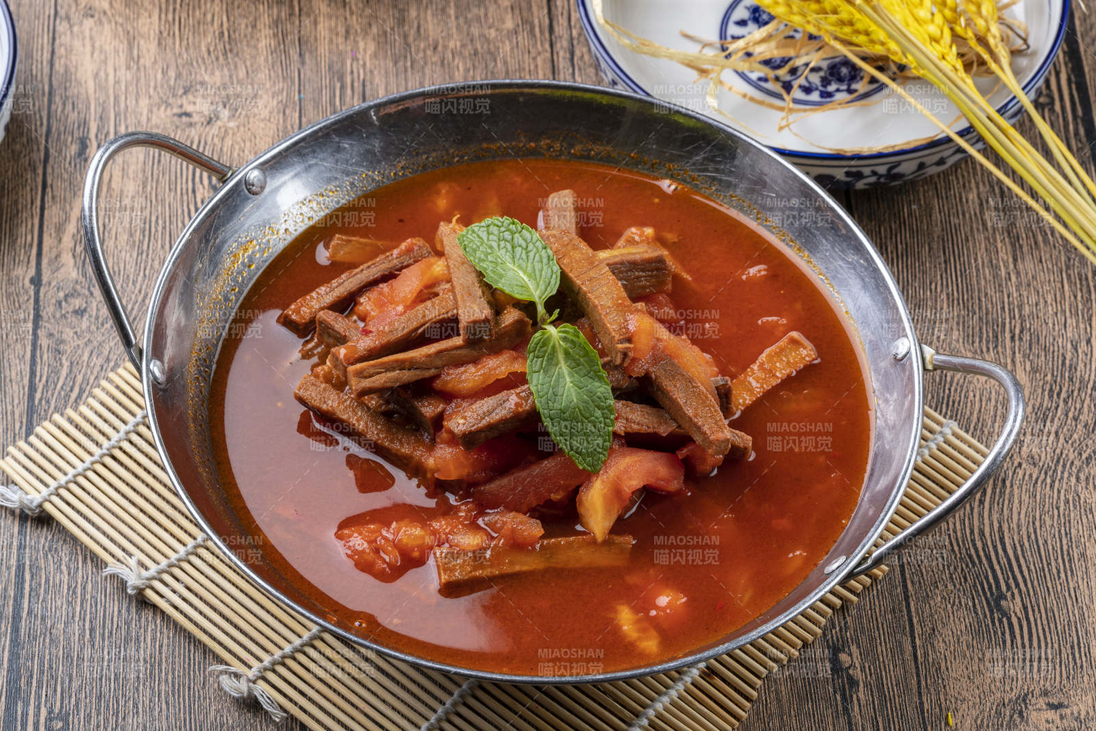 锅仔番茄牛瓜条图片