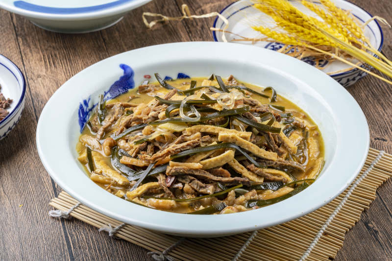 海带粉条豆腐干炖羊杂图片