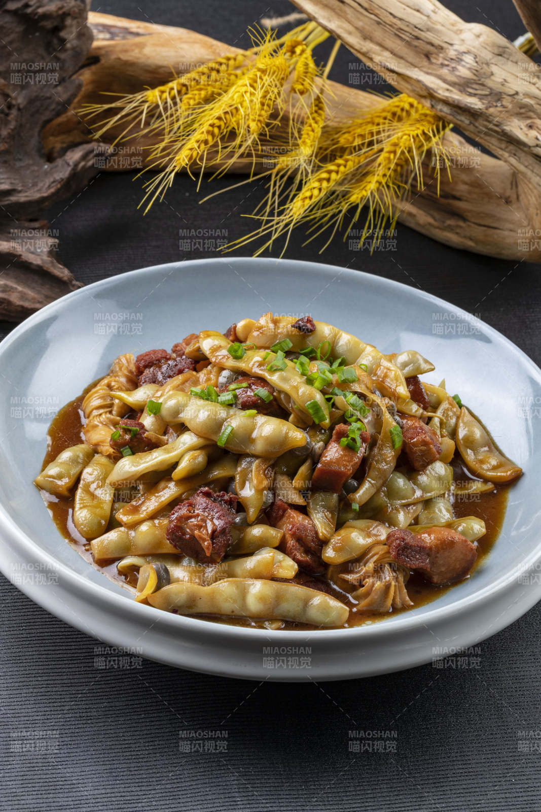 豆角红烧肉图片