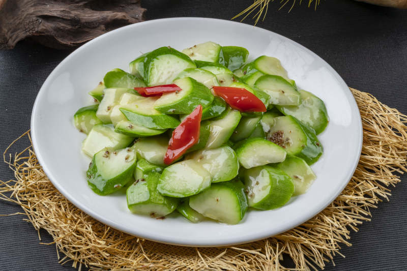 胡麻花清炒乳瓜图片