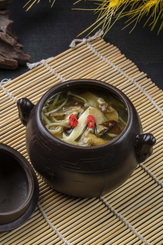 山珍菌素佛跳墙图片