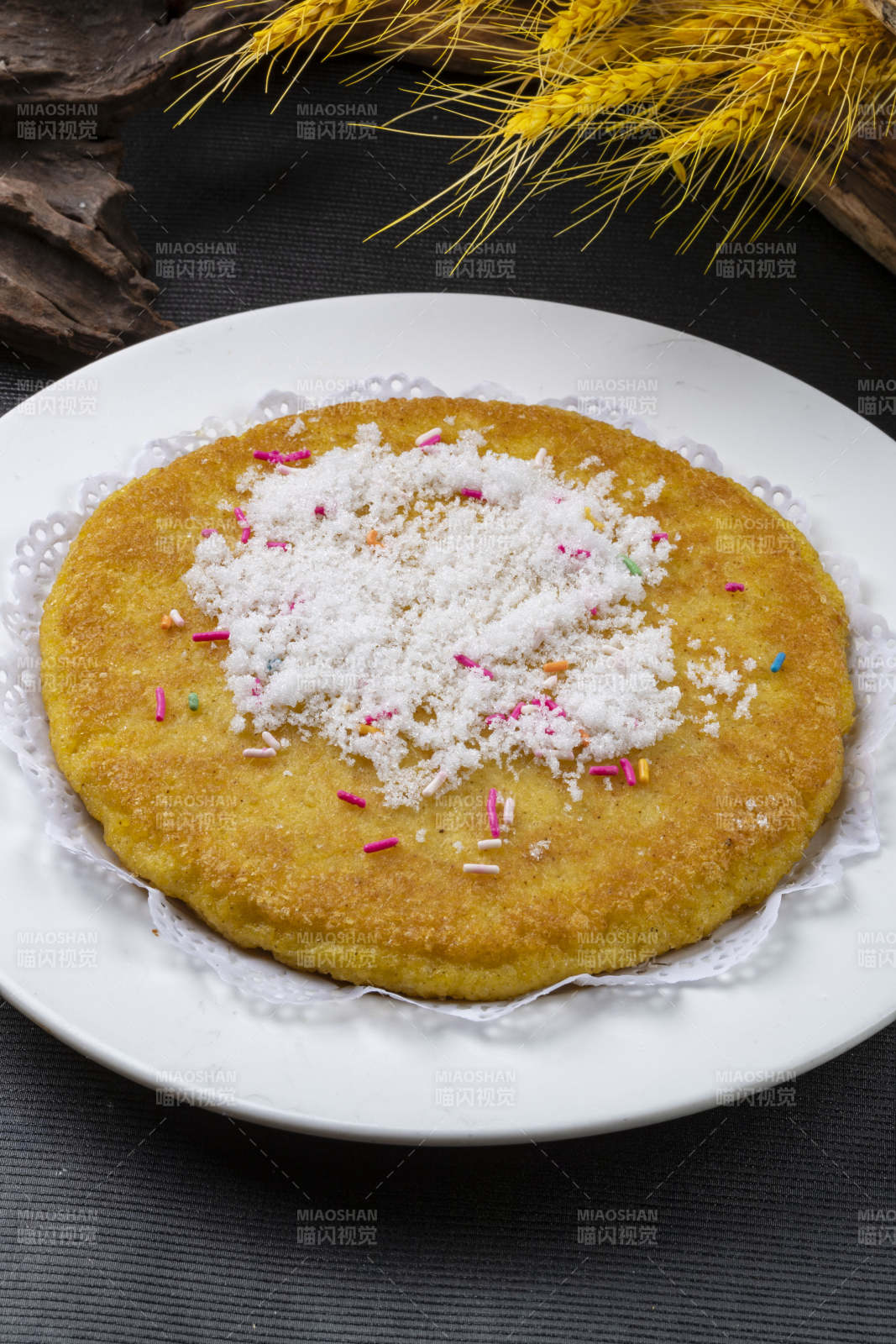 粗粮白糖黄面拿糕图片